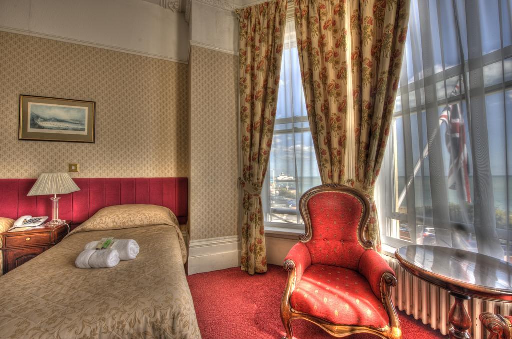 Albany Lions Hotel Eastbourne Exterior photo
